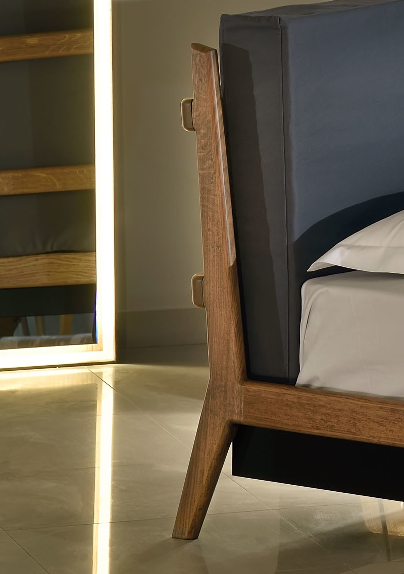 Bed Marco