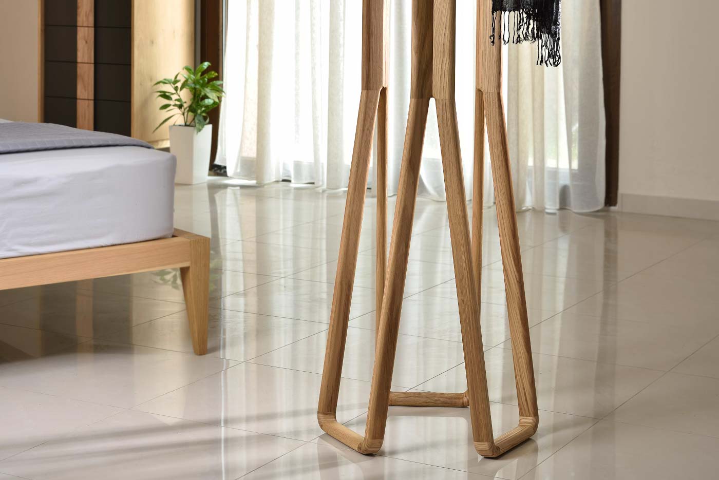 Coat Hanger Sierra