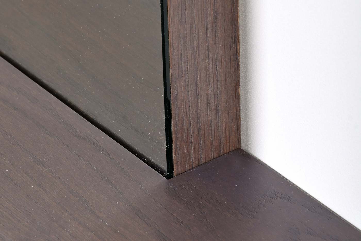 Console Vast Curved