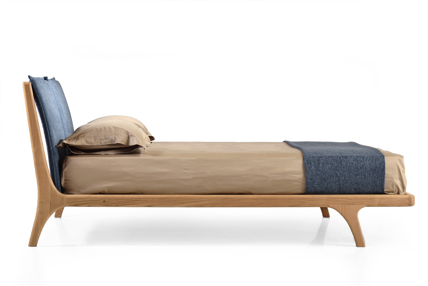 Wooden Bed Kurly