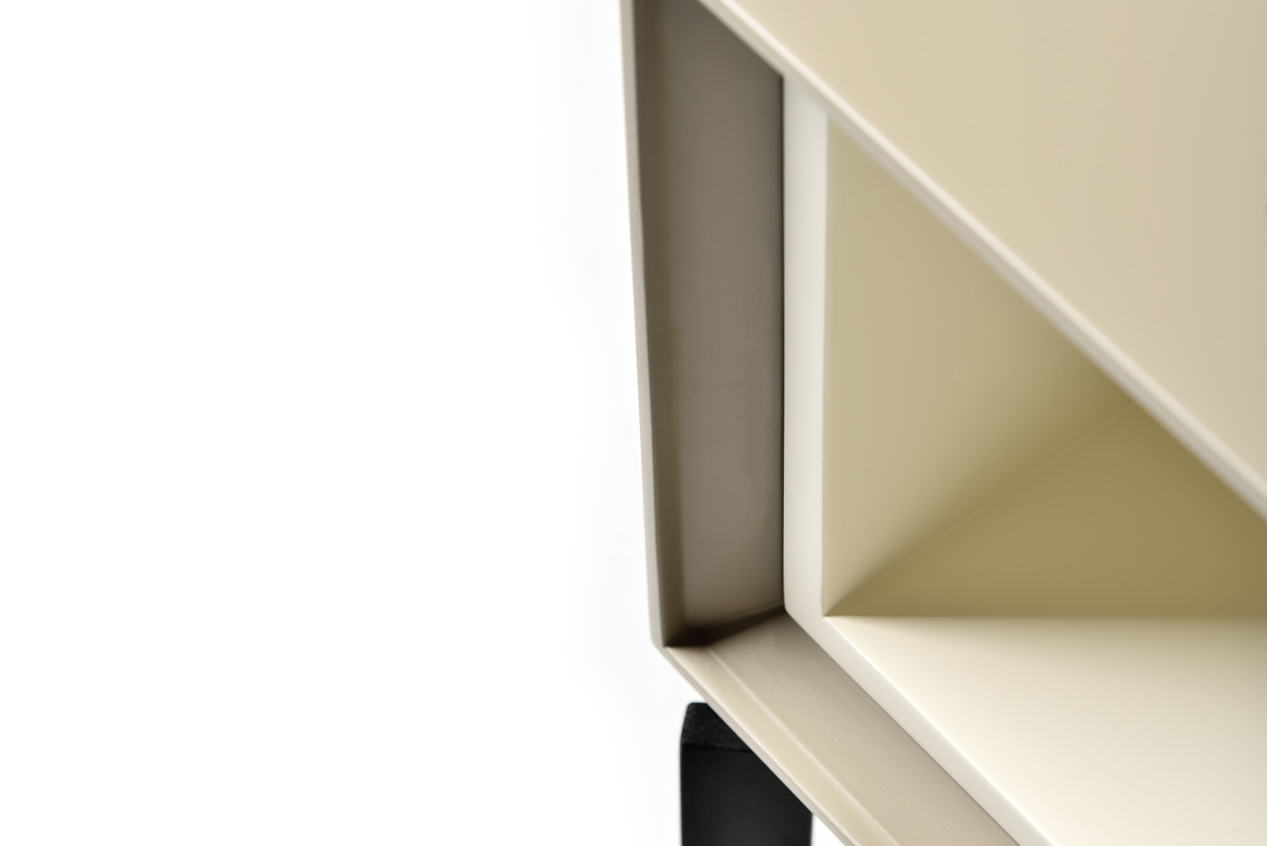 PR1 Coffee-table