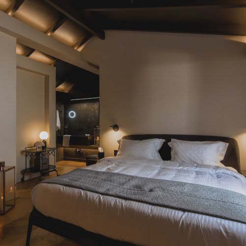 Suites Athens dom hotel