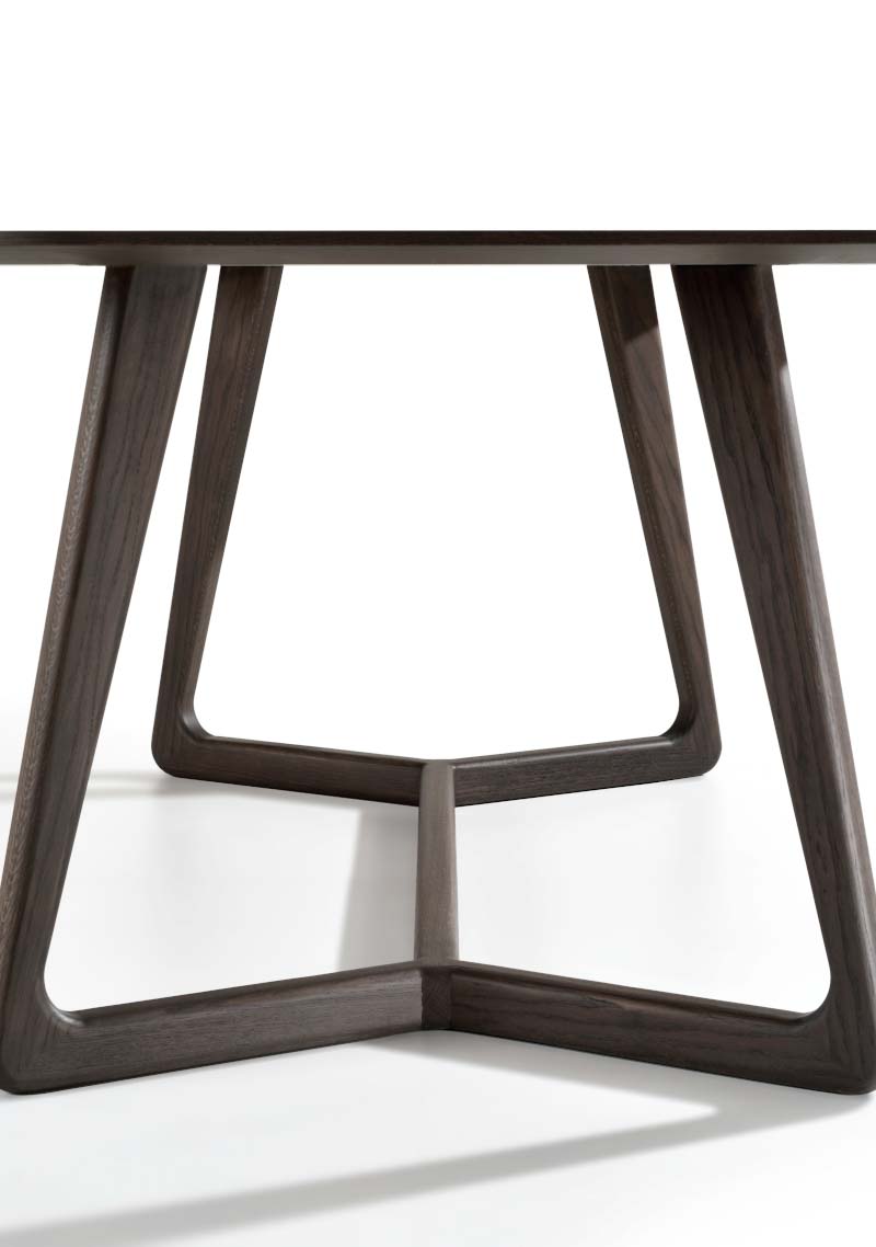 Τραπέζι Totem