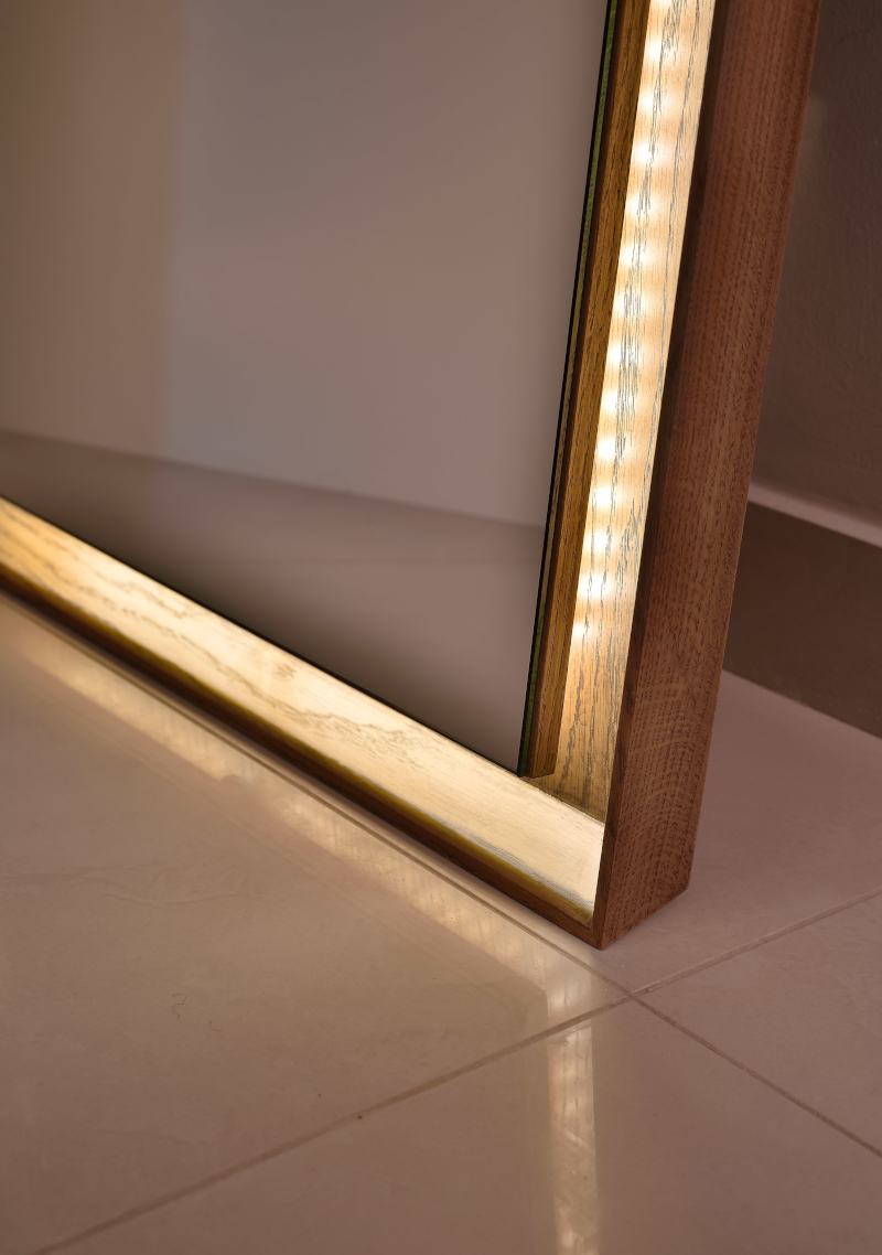 Moli Nightstand