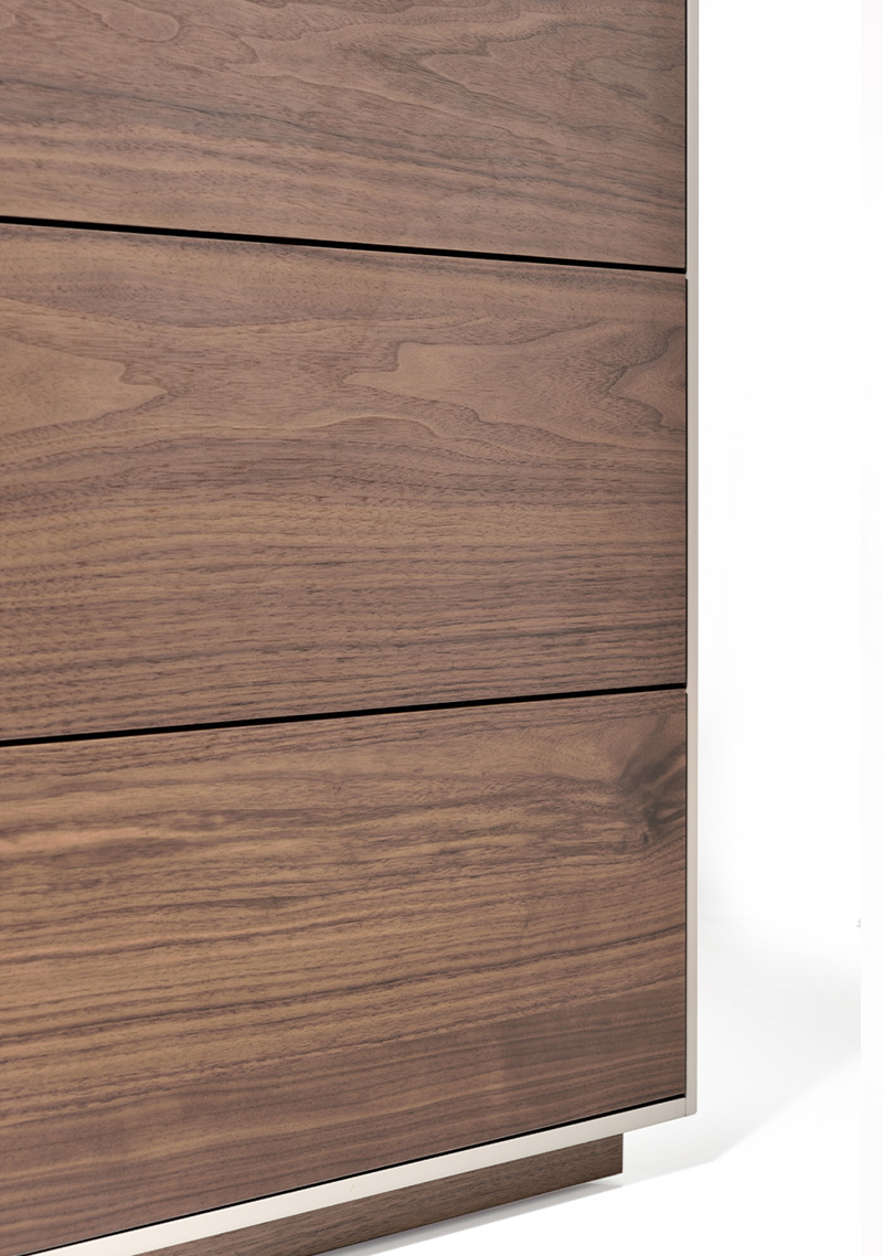 Toska Nightstand