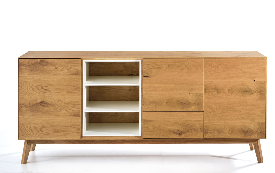 PR1 sideboard