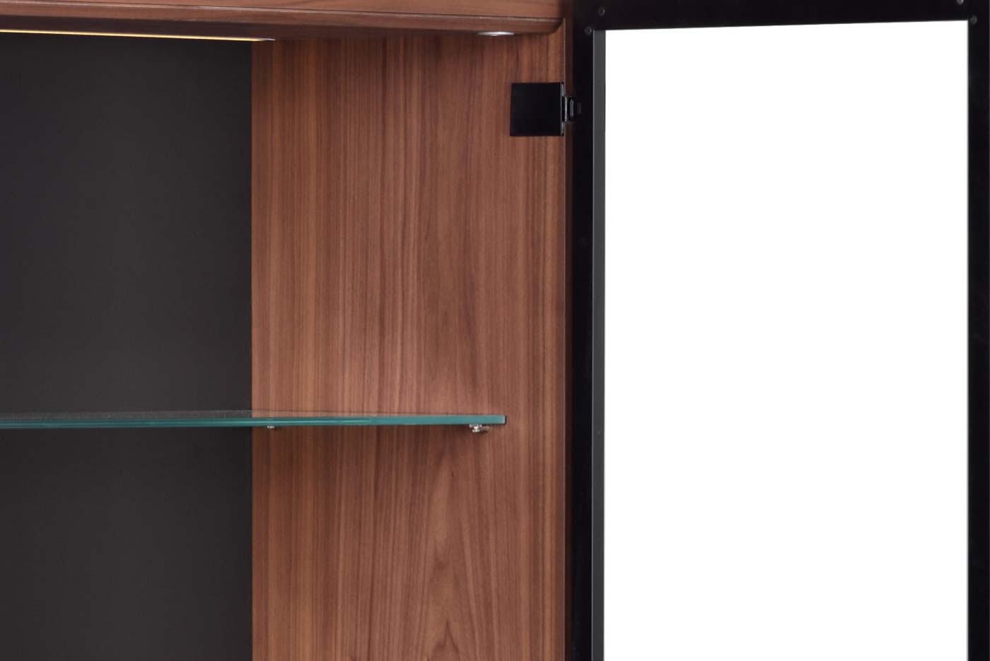 PR7 highboard