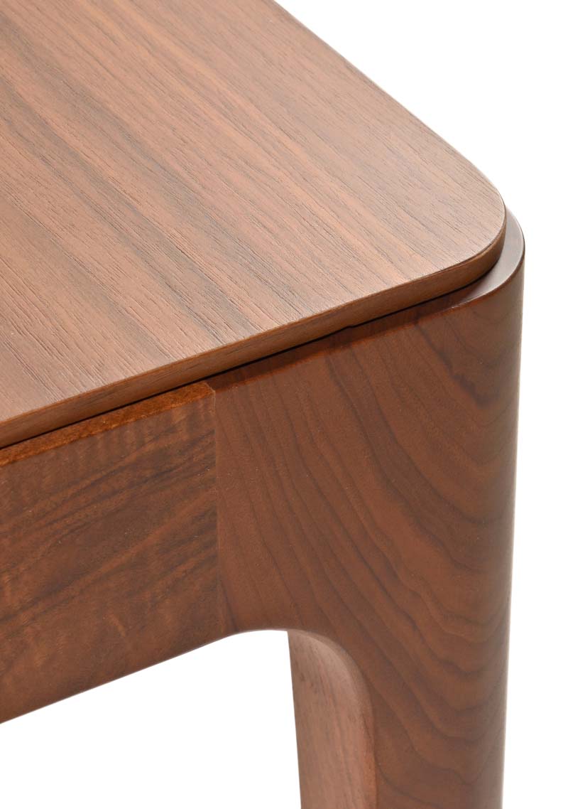 Table Quatro