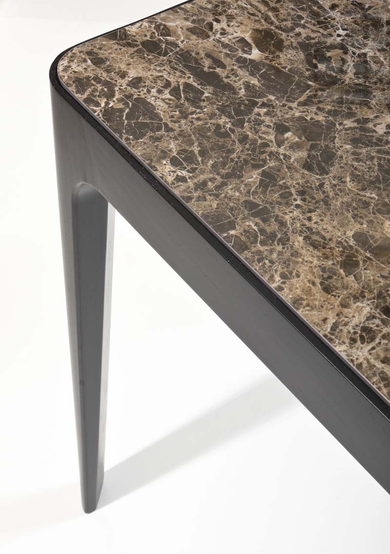 Table Quatro