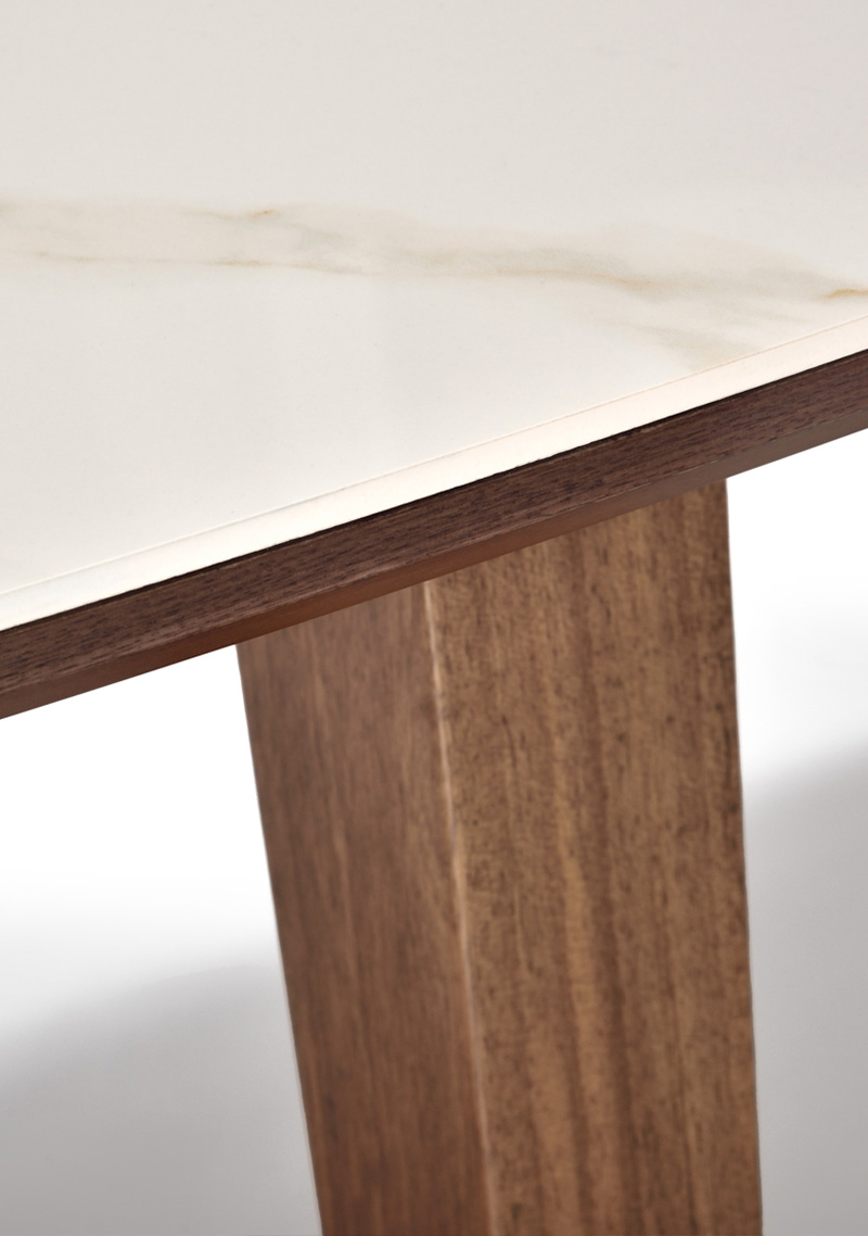 Table Charel