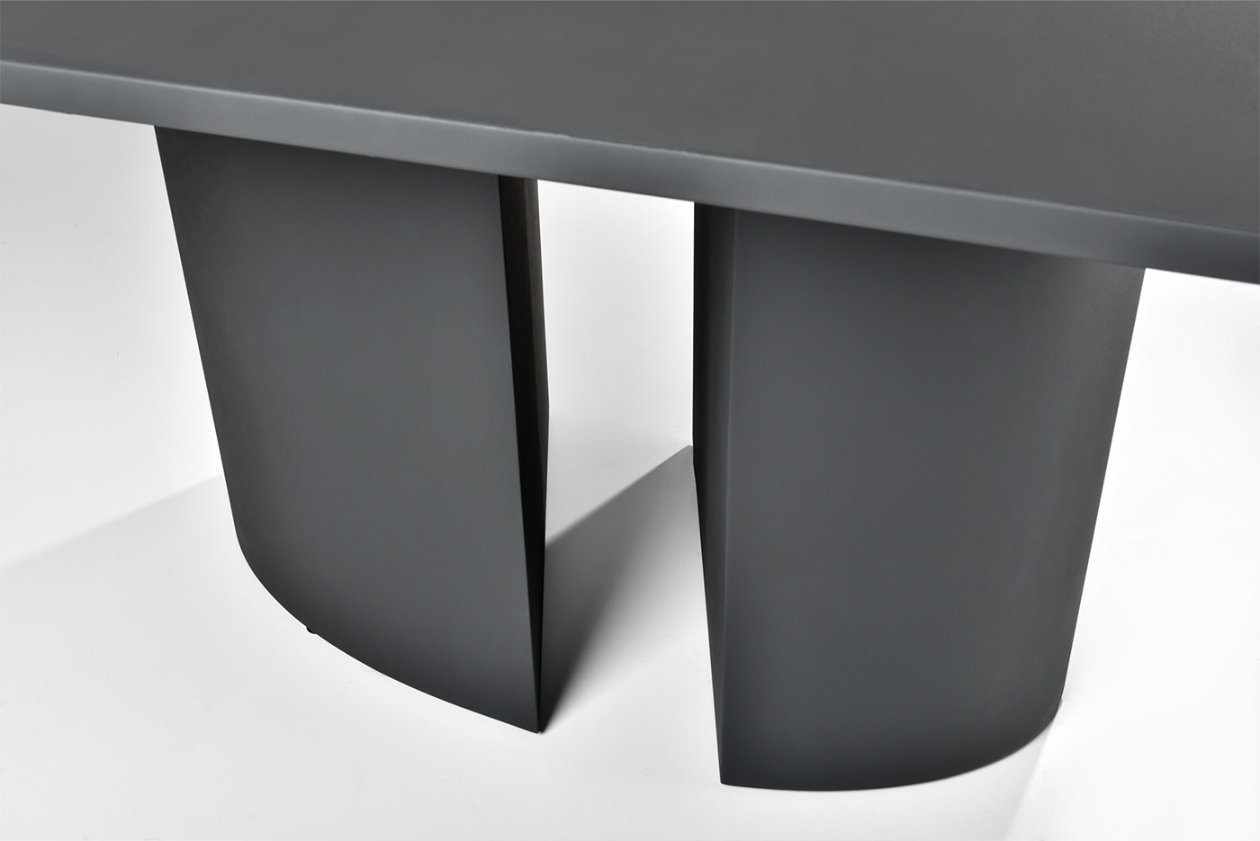 Table Ying Yang