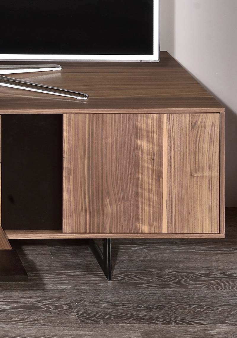 Level tv unit