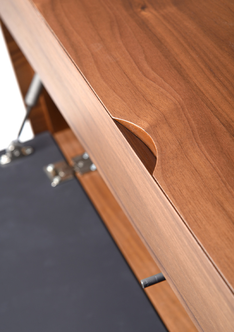 PR10 tv unit