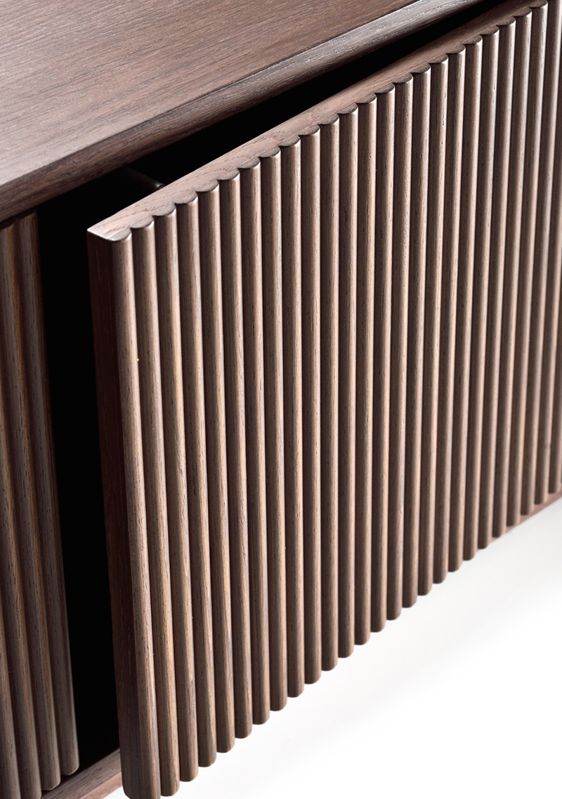 PR12 Riga tv unit